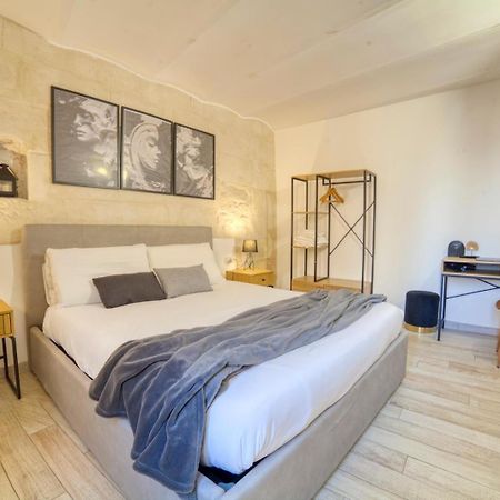 SASSARI-CENTRO Elegante Appartamento con WiFi e Netflix Esterno foto