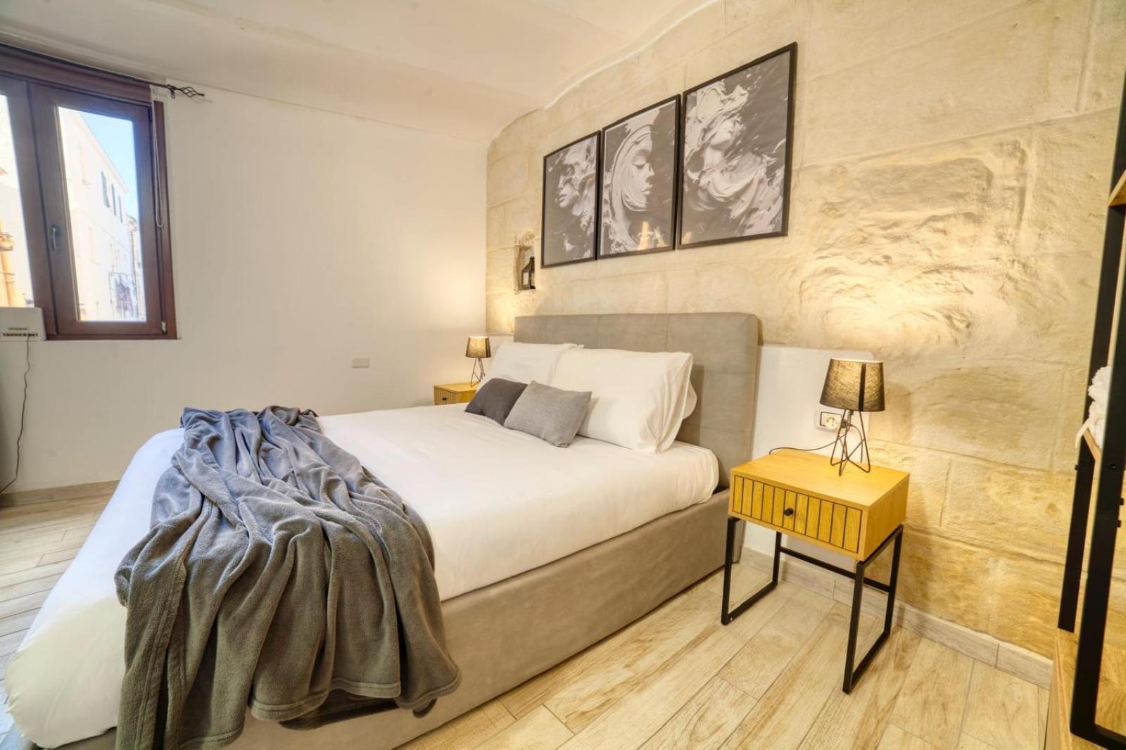 SASSARI-CENTRO Elegante Appartamento con WiFi e Netflix Esterno foto